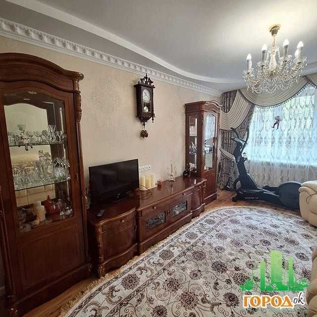 Продаж трикімнатної  проспект Перемоги - фото 1