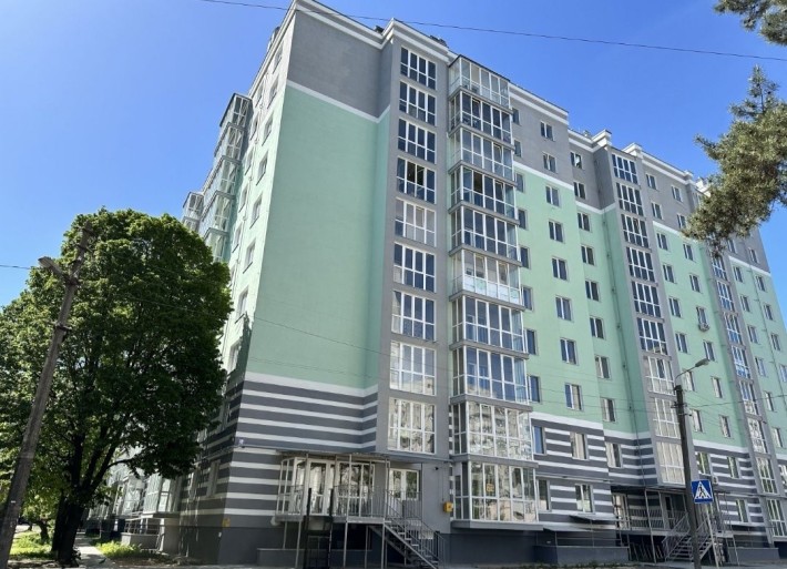 Гарна квартира 46м² поверх 8 в новому будинку р-он Обласної лікарні - фото 1