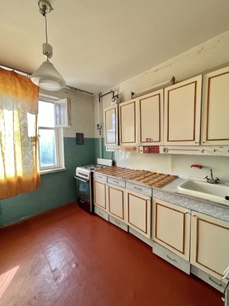 Продаю 1 кімнатну квартиру в районі Митниці - фото 1
