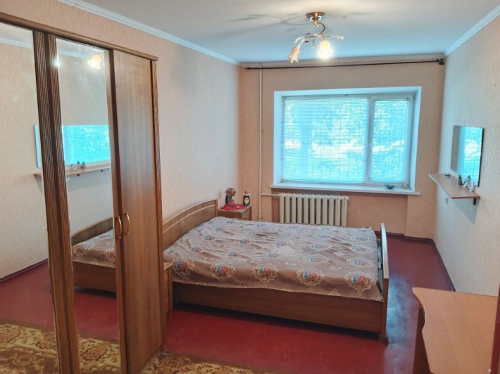 Продаж 2к. квартири з класнючим балконом - фото 1