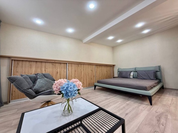 Продам квартиру, 65м2, ремонт, меблі, техніка - фото 1
