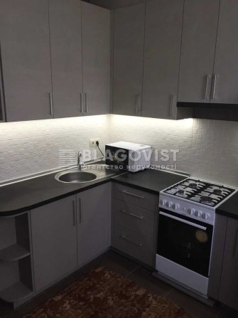 Продаж 1 кімн Вишгородська 48, Виноградар - фото 1