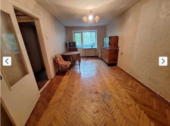 Метро КПІ. вул. Гаврилишина Богдана 18. Двушка 44 метра. Під ремонт. - фото 1