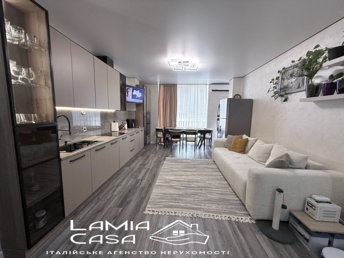 Продаж 2 кімнатноі квартири з авторським ремонтом . Новобудова. - фото 1