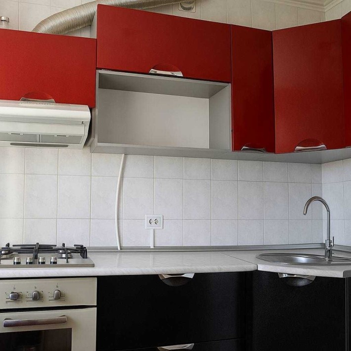Продається простора 1к  квартира, з гардеробом в цегляному будинку - фото 1