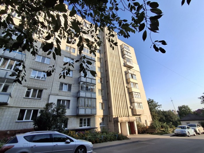 Продаж затишної  4кімнатної квартири по Проспекту Перемоги. - фото 1