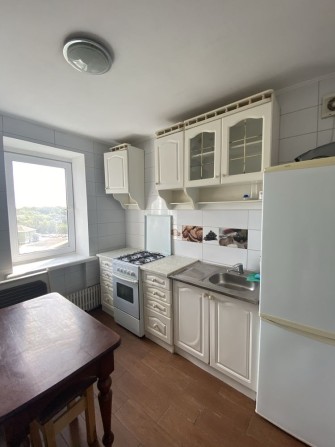 Продам 2х кім. 9/9 цегл. вул. Богуна ( Градецький) - фото 1