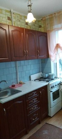 Терміново продається 1 кімнатна квартира по Семеренківській біля Файно - фото 1