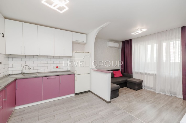 Продаж 3-кімнатної квартири ЖК The Lakes провулок Ясинуватський, 11 - фото 1