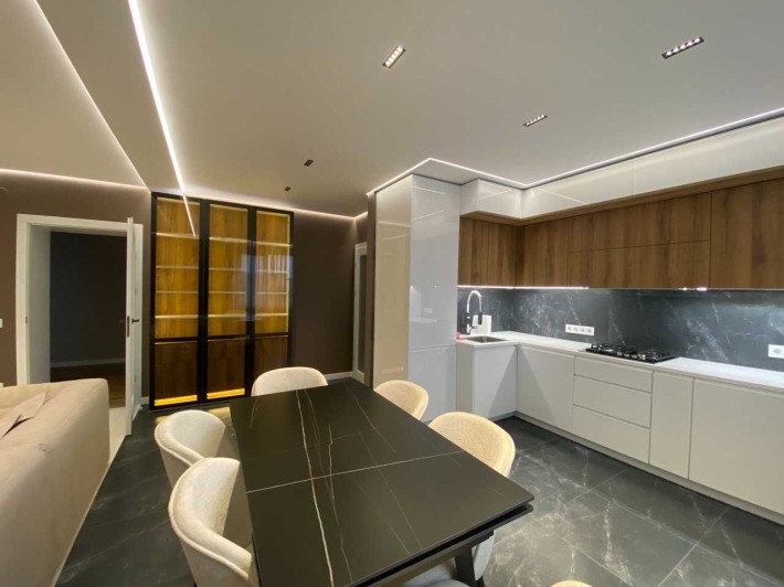 Продам сучасну квартиру - фото 1