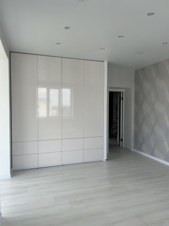 Продам стильну 2-кімнатну квартиру \ 69 м кв \ Масани - фото 1