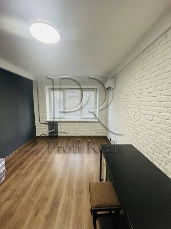 Продаж 3 кімн. квартири за адресою Микитенка 5А /Воскресенка - фото 1