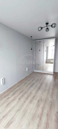 ЖК Галактика Свірстюка 6 д 50 м2 ремонт Русанівська Гавань Каховська - фото 1
