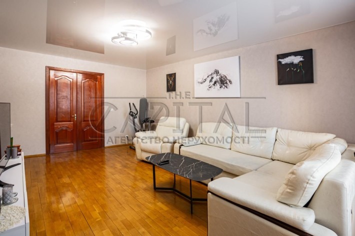 Продаж квартири, вул. Драгоманова, Дарницький р-н - фото 1