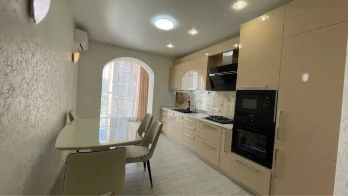 Продам 2к квартиру ( 2 спальни) ЖК СЕМЕЙНЫЙ подстанция - фото 1