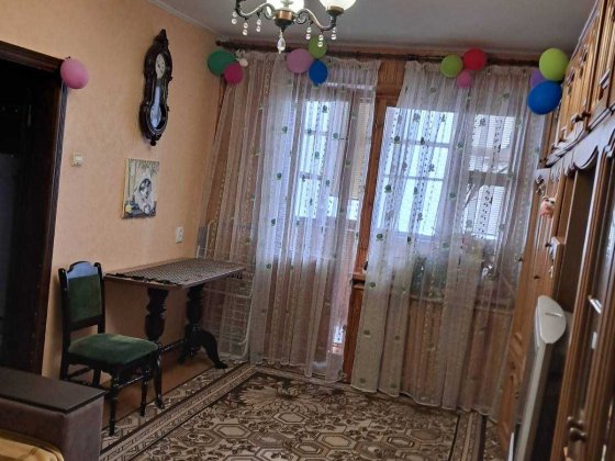 № 11003 - 4 к. квартира, Народицкая, 5/9 пов., будинок утеплений.