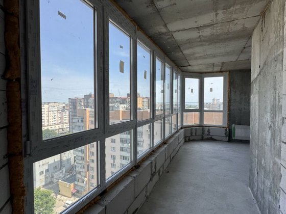 2 кім.кв. в центрі міста в новобудові Черкассы