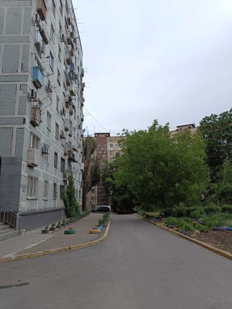 Продам 1-комн. малосемейку на ж/м Тополь-2 (возле Сильпо) - фото 1