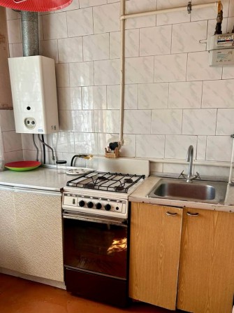 Продам 2к квартиру 12 квартал. Проспект Богдана Хмельницкого 67 - фото 1