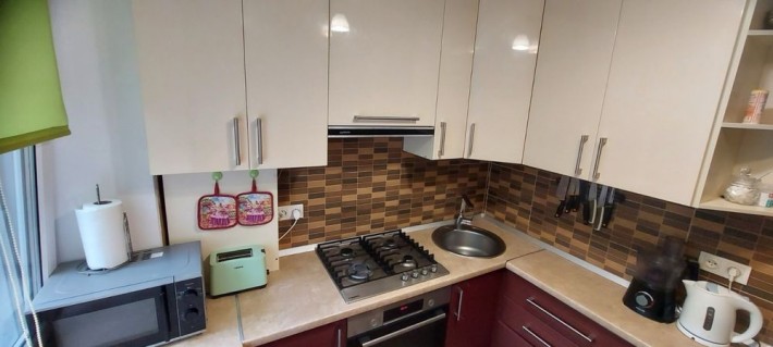 Продаж 3-х кімнатної квартири в центрі Житомира - фото 1