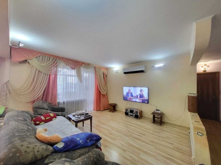 Продам 3 кімнатну квартиру в районі 19 школи. - фото 1