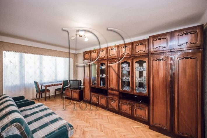 Продаж 2к квартири Ентузіастів Русанівська набережна Лівобережна - фото 1