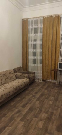 Продам 3х к.квартиру  70м2 в районе парка  Л. Глобы - фото 1