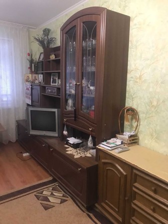 Продам 2-х кімнатну квартиру,Польова - фото 1