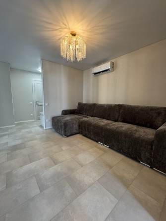 Продаж ексклюзивної квартири, із ремонтом та меблями в ЖК Лагуна - фото 1