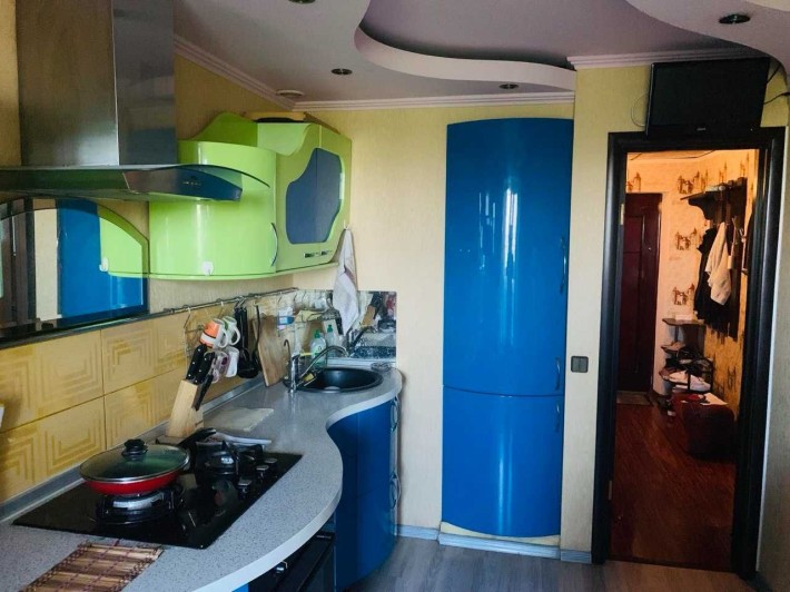 Продажа большая 1 ком. кв. 41м2 - фото 1