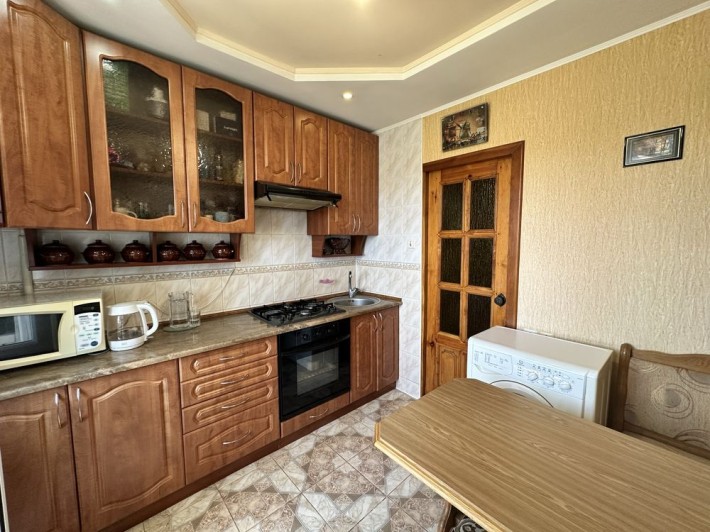 Продаж 2 к квартири на Антонова - фото 1