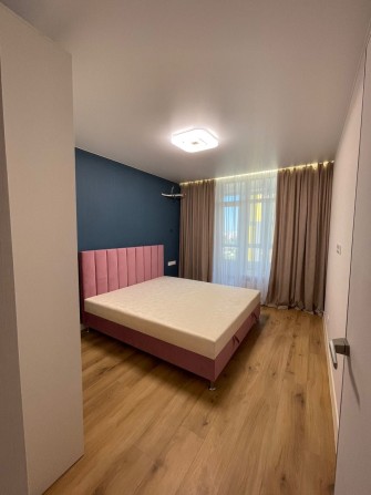 Продам трикімнатна квартира ЖК Медовий Кадетський Гай 10 Київ Совки - фото 1
