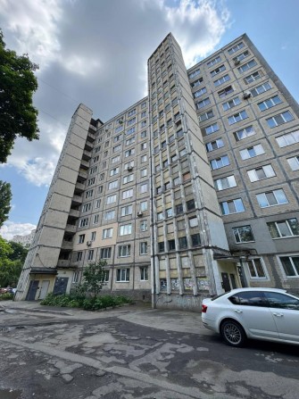 Продам 3-х комнатную квартиру с ремонтом в Киеве. 67м2 - фото 1