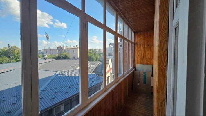 Продаж 2к квартири 65 кв. м на вул. Пирогова 27 - фото 1
