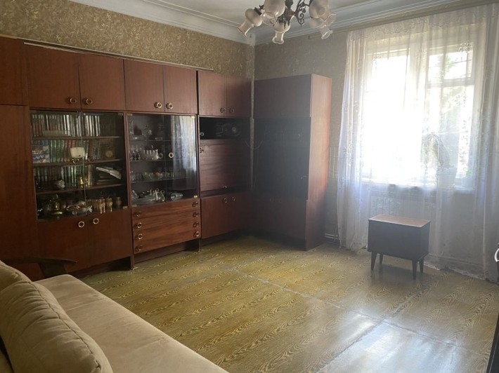 Продам 3 кімнатну квартиру - фото 1