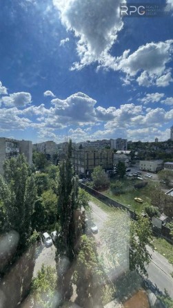 Продаж 1к кв-ри в Подільському районі Копилівська, 12а Копыловская - фото 1
