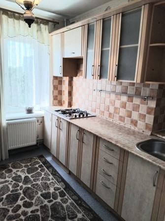 2-х к. кв. з АГВ, меблями, технікою в м-ні Шкільному! - фото 1