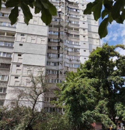 Продажа 3-комнатной квартиры | проспект Мира | 76,1 мг | Под ремонт - фото 1