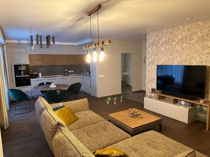 ЖК П'ятий Континент Продаж 3к квартири Яхт-клуб Січ новобудова - фото 1