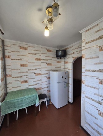 1 кімнатну квартиру.вул Попова 38 кв.м - фото 1