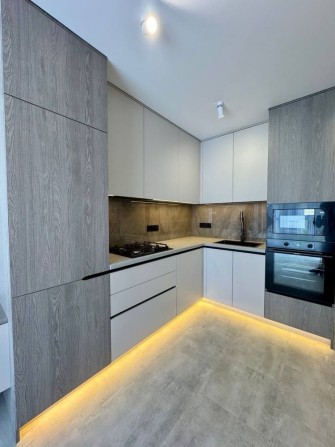Продажа квартиры в ЖК «Счастливый» с ремонтом (новострой, Даффи) - фото 1