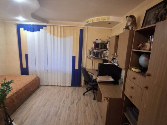 Продається 3 кімнатна квартира 5/5 Кропивницький