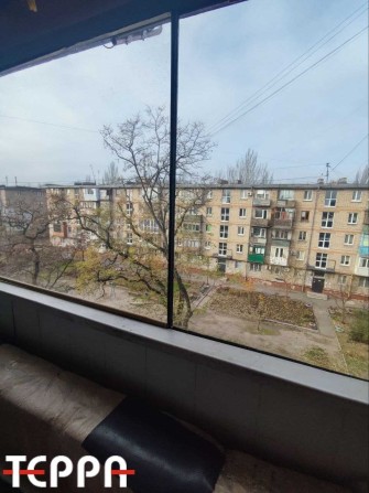 Продаж 2-кімнатної квартири, вул. Перемоги - фото 1