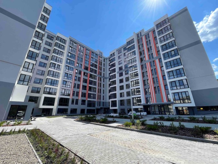 Продаж 1к квартири в ЖК по вул. Привокзальній - фото 1