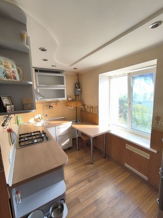 Продажа 3х-комн.кв. ул. Запорожского казачества 7/9 ост. Почта - фото 1