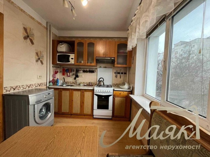 продам 2-к.кв 3/9,ЦЕНТР Хорт. р-ну, АМСТОР, пр Юбилейный - фото 1