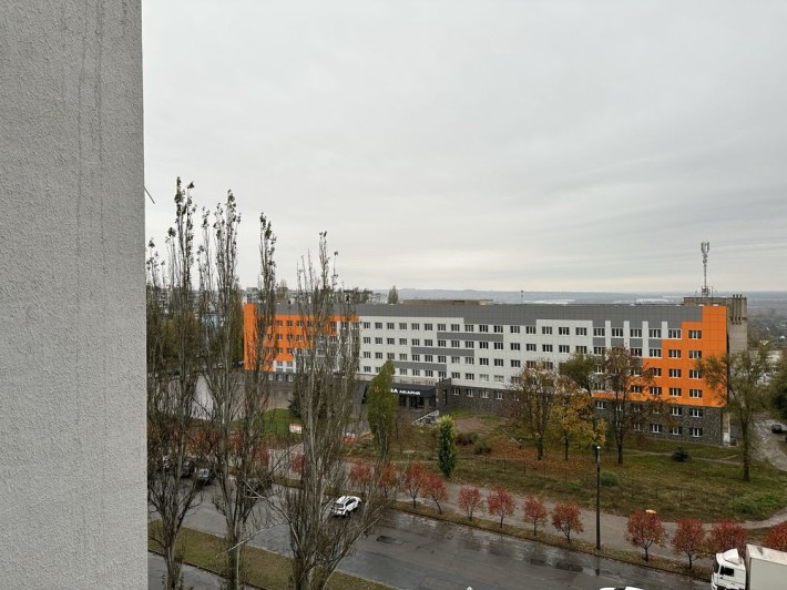 Продам квартиру ВЛАСНИК район Космос - фото 1