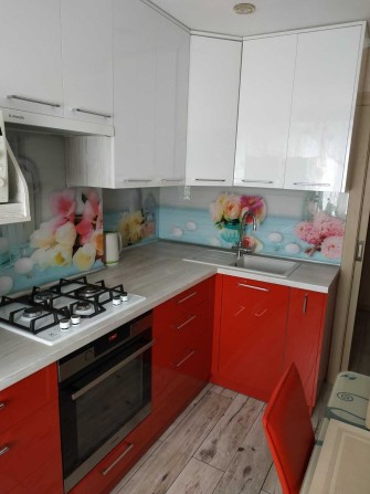 Продам 2х ком квартиру на ж/м Парус , ( Коммунар ) - фото 1
