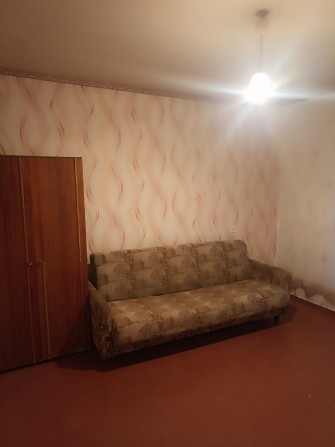 Продам 1 кімнатну повноцінну квартиру, терміново. Торг . - фото 1