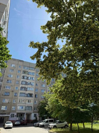 Продаж 2 кім. квартири по вул. Величковського. Терміновий продаж! - фото 1